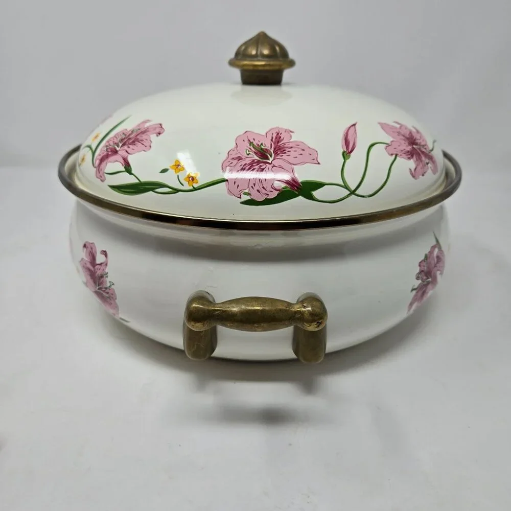 Vintage Normandy Taiwan Lily Floral Enamelware Casserole Dish With Lid & Brass H
